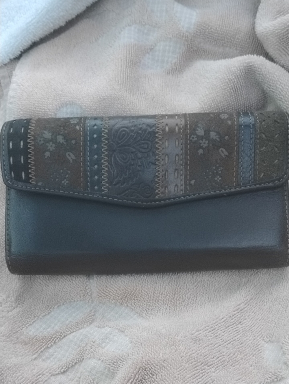 Fossil Black Patchwork Accent Leather Wallet